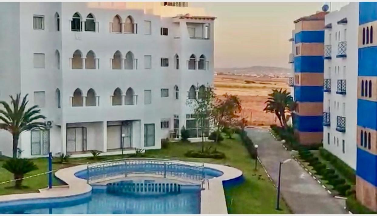 Tanger/Asilah: Appart 50M2 Face Mer Et Piscines, 5 Places, Tout Equipe+Wifi+Clim Apartamento Briech Exterior foto